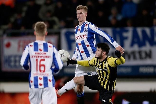 提升他们在 提升他们在