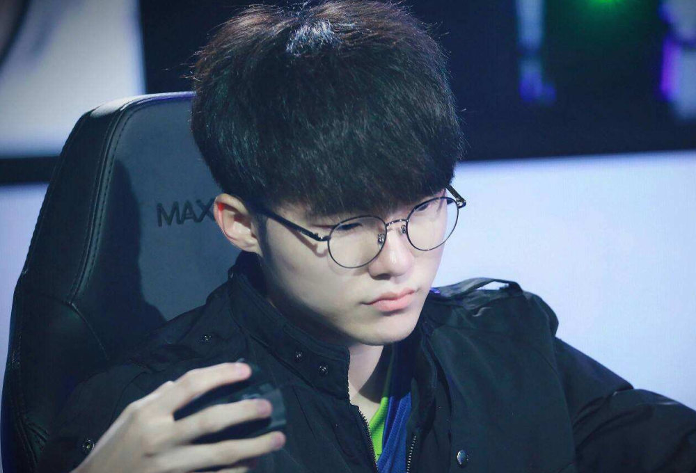 起了广泛关 起了广泛关